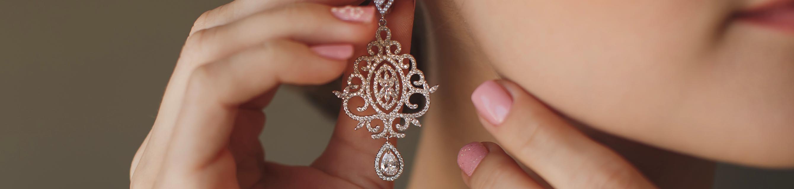 Coloured Diamonds: Rarity, Grading and Resale Value