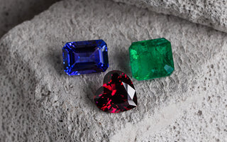 Natural Sapphires and Rubies: How Coloured Gemstone Resale Differs from Diamonds