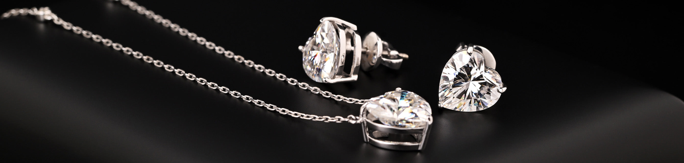 Selling Diamond Earrings, Bracelets and Necklaces: A European Market Guide
