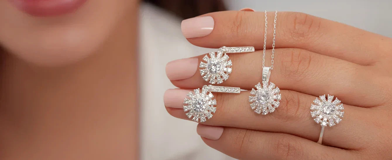 Selling Diamonds: What Buyers Really Look For